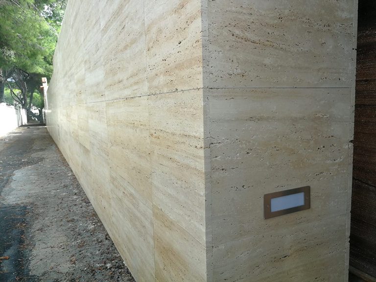 travertino en bruto